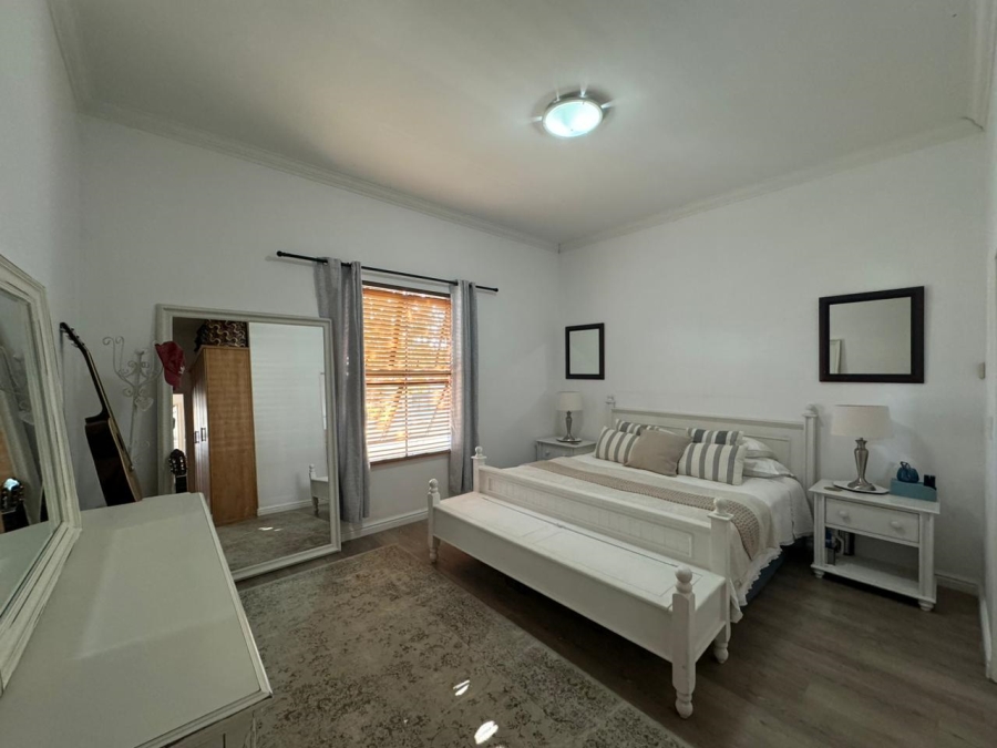 To Let 3 Bedroom Property for Rent in Royal Ascot Western Cape